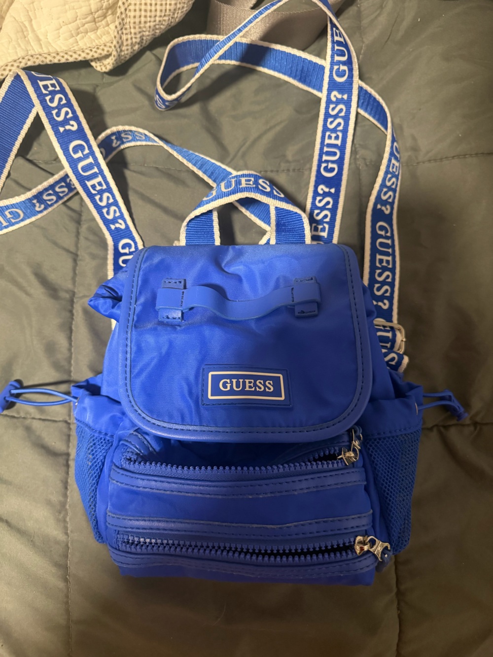 guess mini back pack